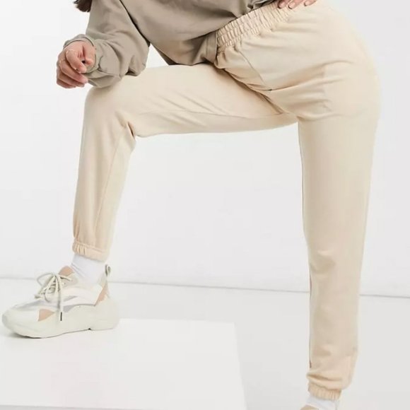 Missguided Pants \u0026 Jumpsuits | Petite Sand Missguided Slogan Basic Joggers | Color: Cream/Tan | Size: 0 | Sagebutterfly24's Closet